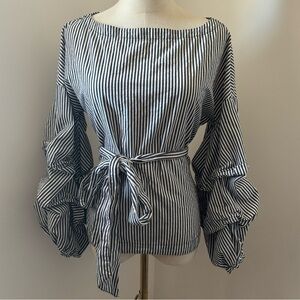 Max Jeans Black & White Vertical Striped Boat Neck Long Bellowed Sleeve Top